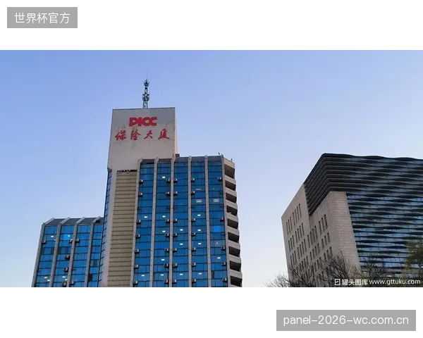 中国人保财险（PICCP&C）引入F1赛车遥测数据标准，针对上海国际赛车场的赛道日活动，为参与车手构建了国内首个基于驾驶习惯的动态费率车险模型
